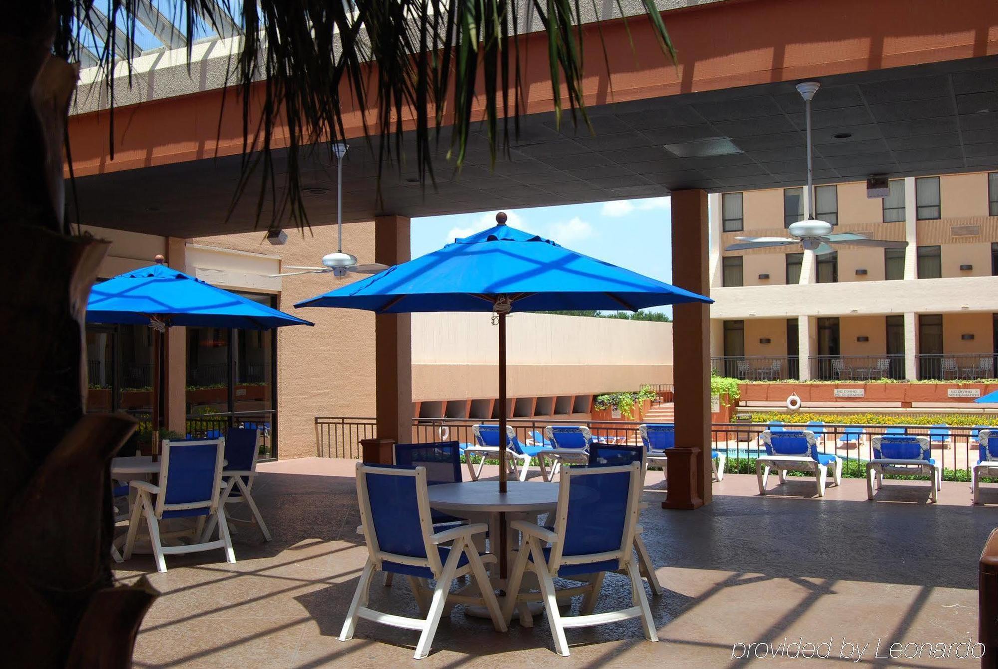Love Field Hotel & Suites Dallas Restaurant bilde